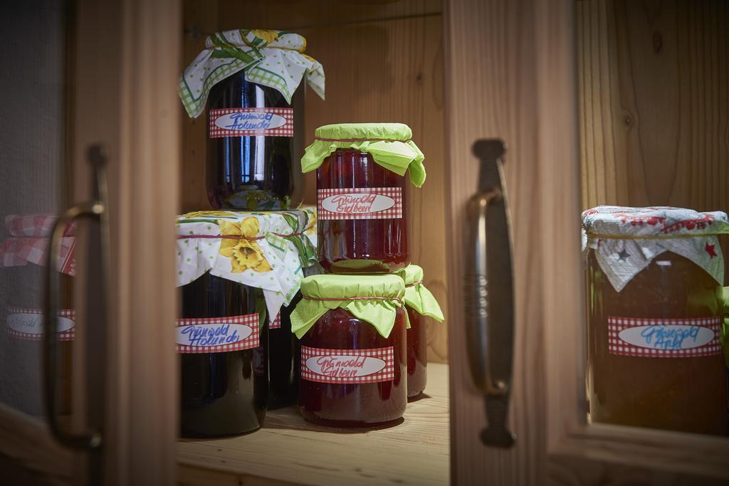 Gourmet-Hotel Gruenwald Leogang Bagian luar foto
