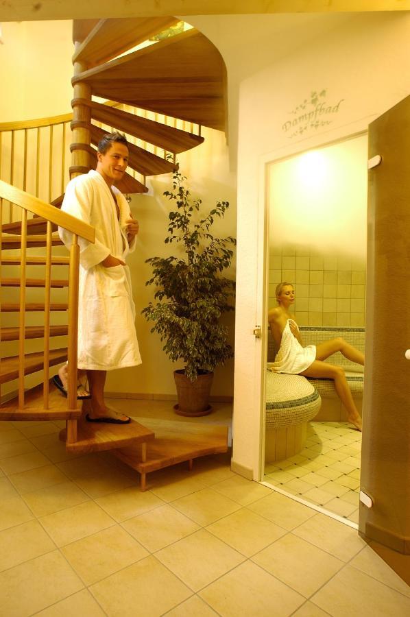 Gourmet-Hotel Gruenwald Leogang Bagian luar foto