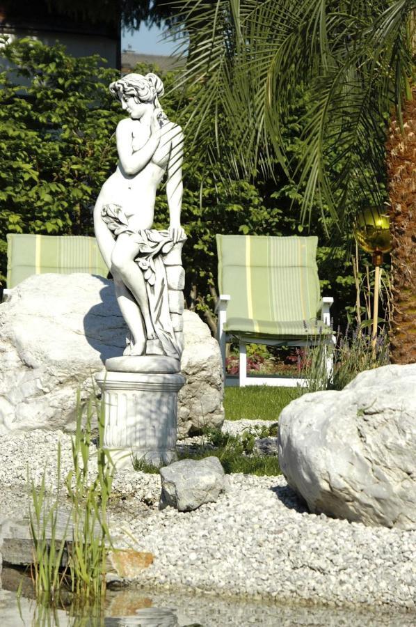 Gourmet-Hotel Gruenwald Leogang Bagian luar foto